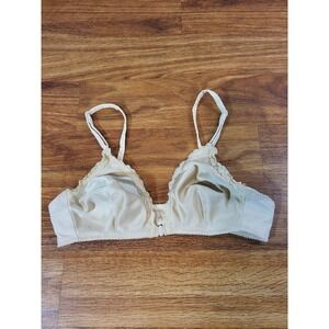 Vintage Lily Of France Lace Underwire Bra Beige Size 36B #1582